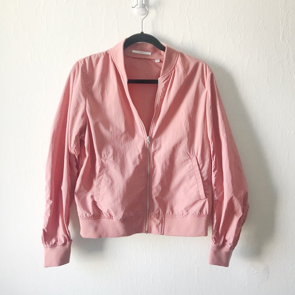 Uniqlo lightweight bomber jacket